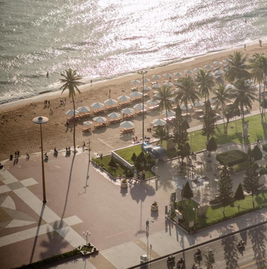Vinlegend Hotel Nha Trang Bagian luar foto
